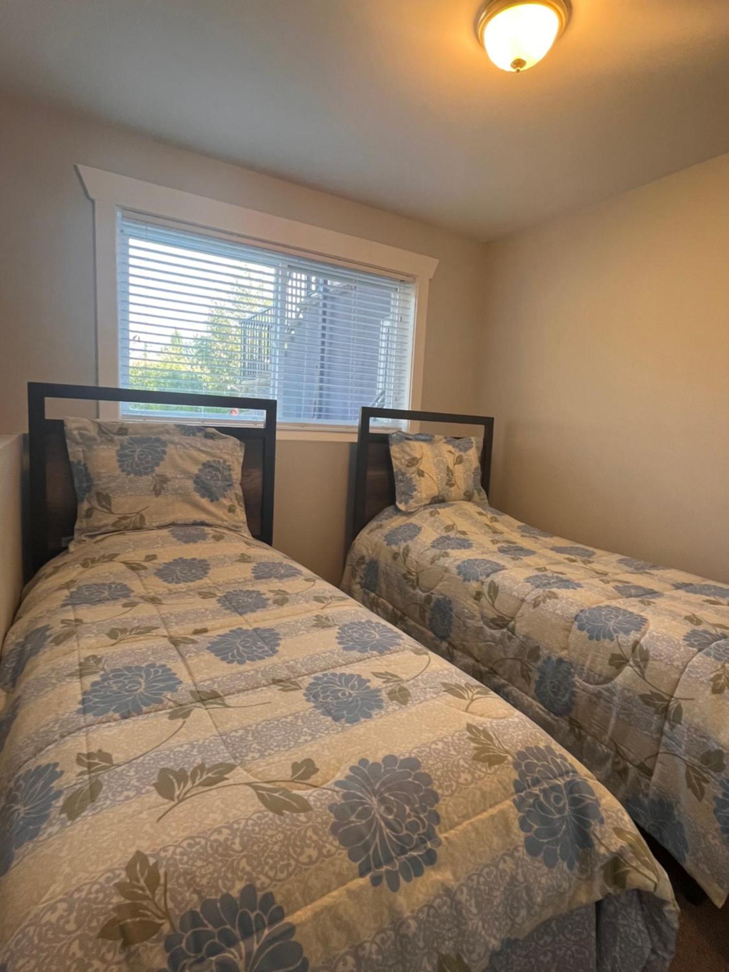 2 Bedroom Suite With Full Kitchen Revelstoke Buitenkant foto